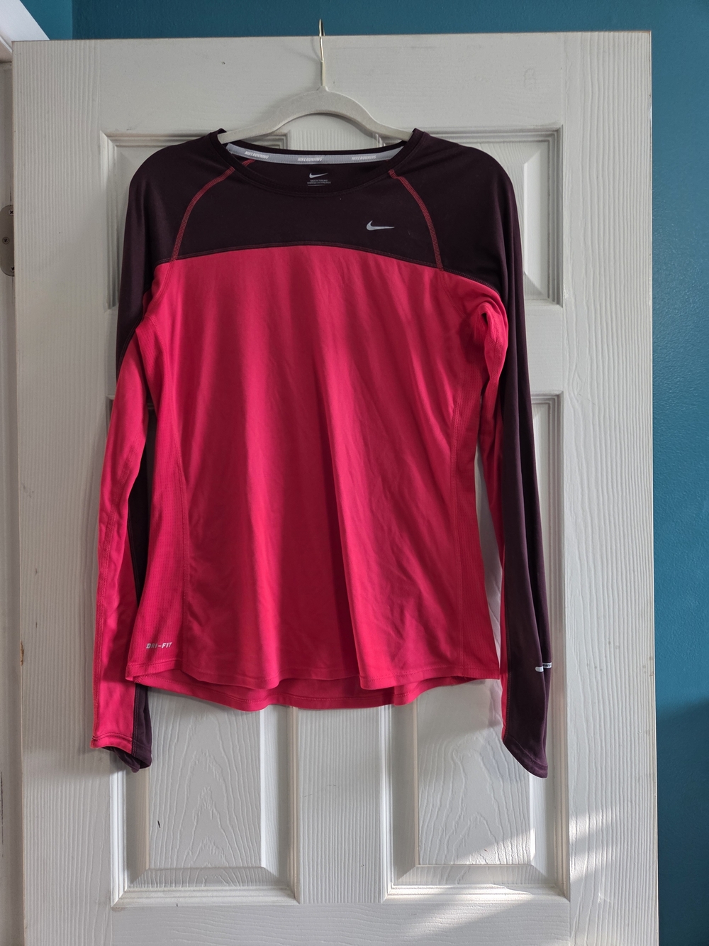 Nike Dri-FIT Long Sleeve Running Shirt Pink Maroon Colorblock Women's